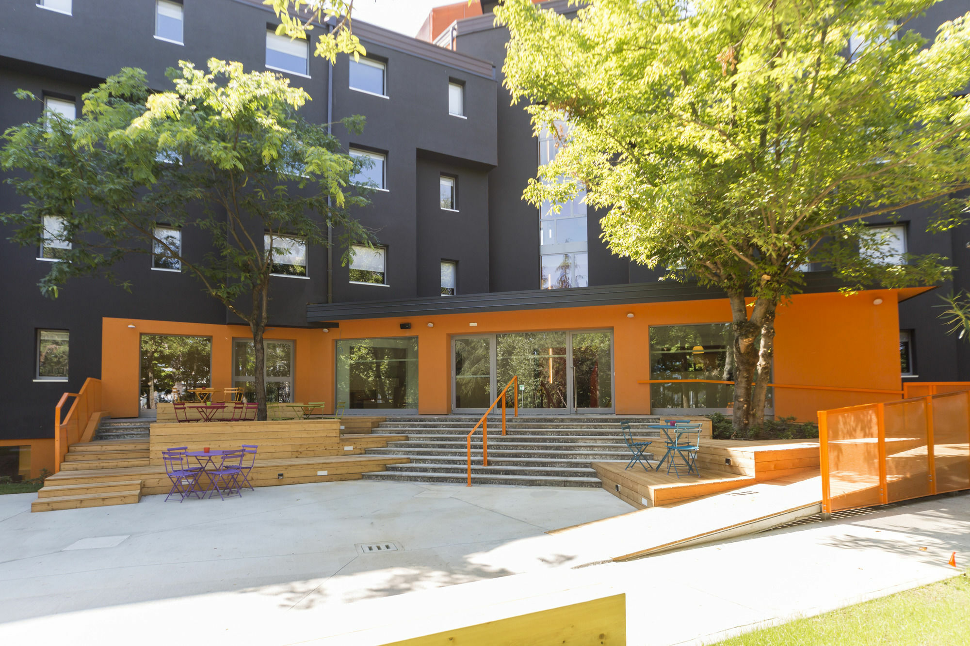 Combo Bologna Hostel Exterior photo